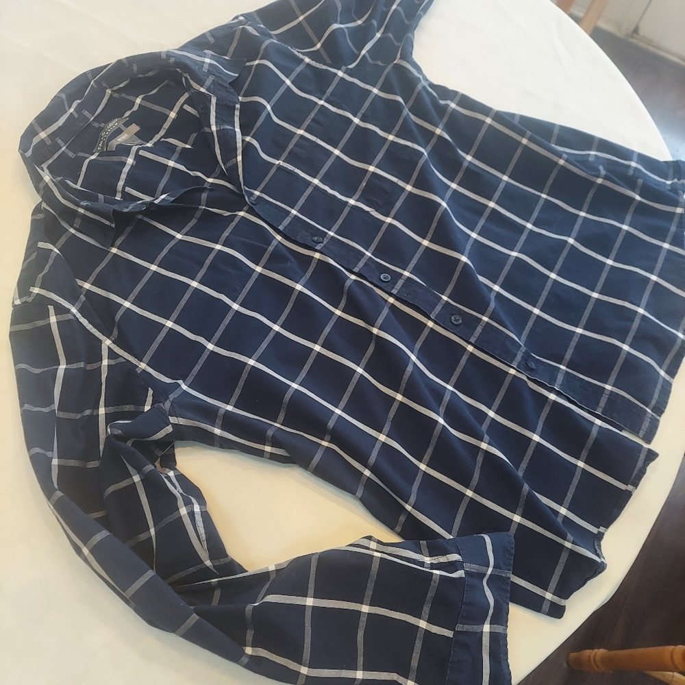 Falls creek navy stripe long sleeve casual